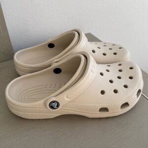 Crocs Classic Clogs - Cream